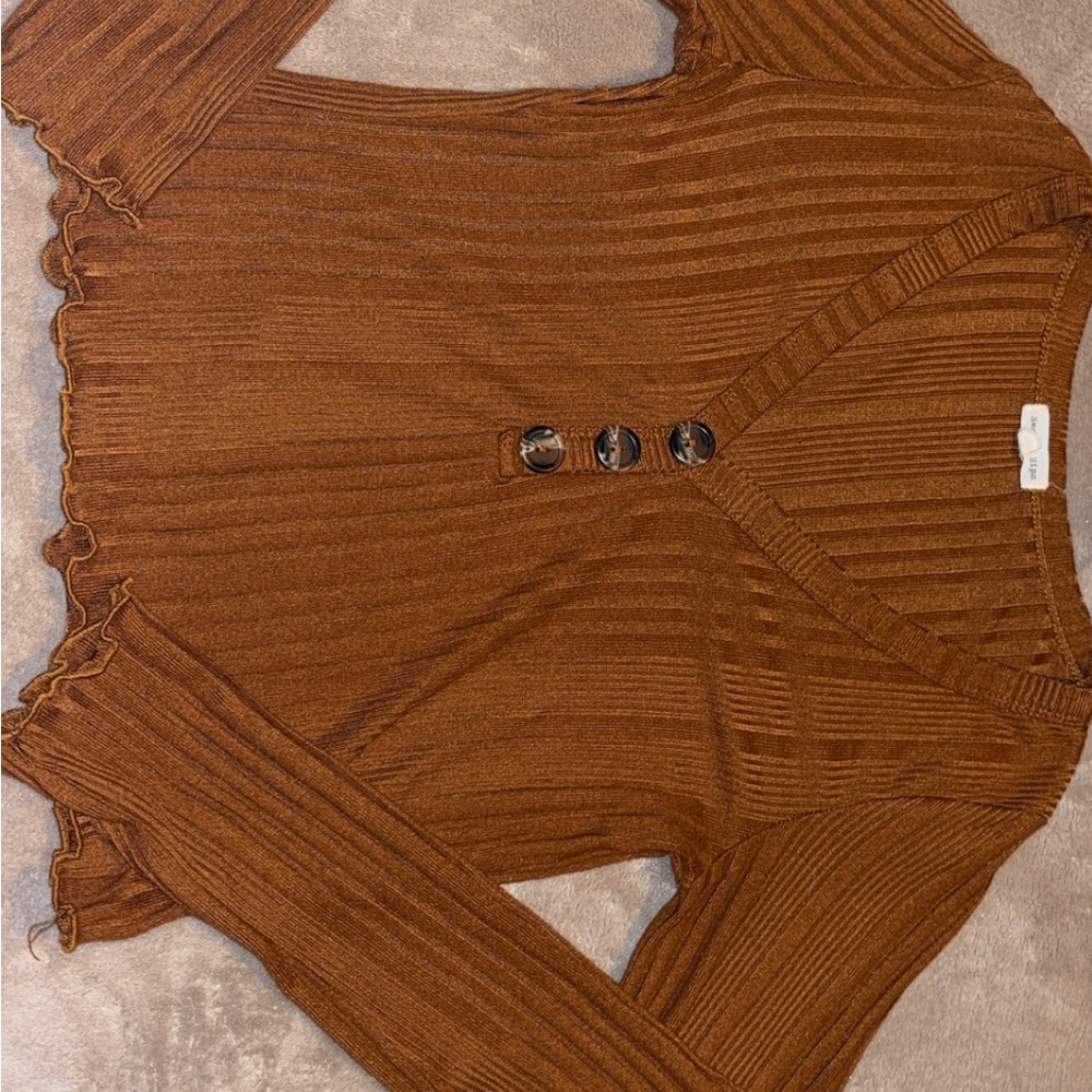 Heart & Hips V-Neck Brown Sweater